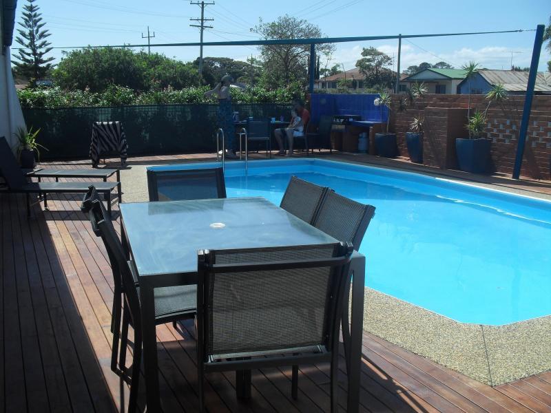 Bali Hi Motel Tuncurry Exterior foto